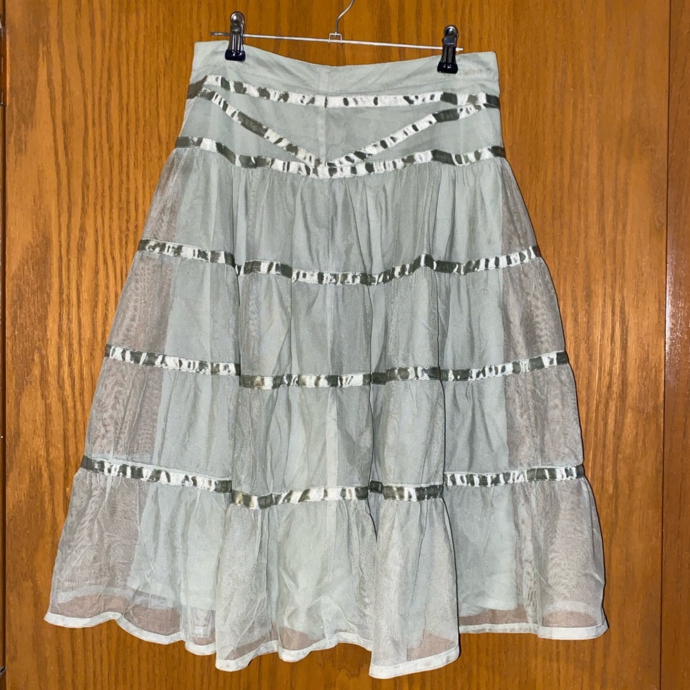 Sage green H&M skirt :)